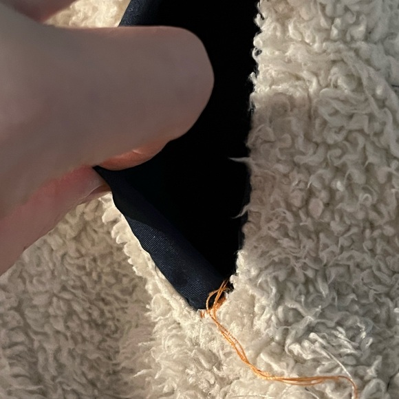 KIDS EDDIE BAUER (SIZE 5) off white fleece with zippers…EXCELLENT condition!! - Picture 5 of 11